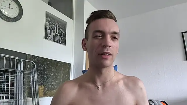 Snapshot of nickdtr chatting on July 28, 2026, 3:21 pm nickdtr online show from July 28, 2026, 3:21 pm