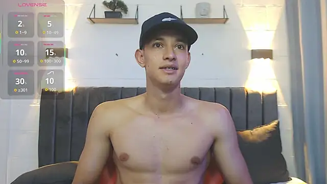 jake shadow14 online show from September 11, 2025, 1:38 am