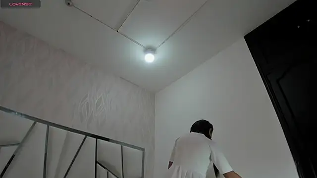 Snapshot of Victoriaa_millers chatting on January 14, 2026, 7:17 pm Victoriaa millers online show from January 14, 2026, 7:17 pm