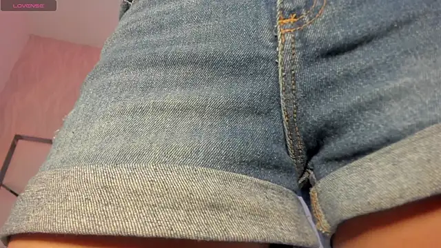 Snapshot of Victoriaa_millers chatting on January 8, 2026, 7:09 pm Victoriaa millers online show from January 8, 2026, 7:09 pm