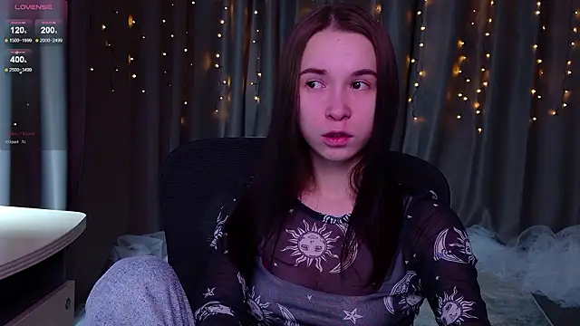 LilithStrangfor online show from February 12, 2026, 8:30 pm