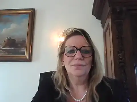 Snapshot of Silkesquirt chatting on January 27, 2025, 11:11 am Silkesquirt online show from January 27, 2025, 11:11 am