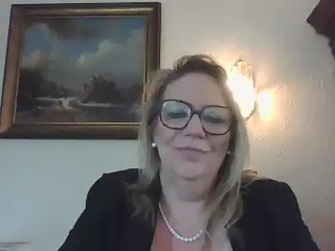 Snapshot of Silkesquirt chatting on January 15, 2025, 11:10 am Silkesquirt online show from January 15, 2025, 11:10 am