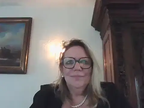 Snapshot of Silkesquirt chatting on February 6, 2025, 11:53 am Silkesquirt online show from February 6, 2025, 11:53 am