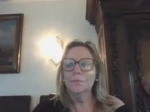 Snapshot of Silkesquirt chatting on January 6, 2025, 1:30 pm Silkesquirt online show from January 6, 2025, 1:30 pm