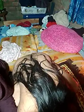 Snapshot of Cuterinki chatting on January 18, 2026, 9:51 pm Cuterinki online show from January 18, 2026, 9:51 pm