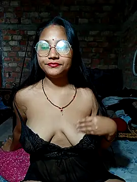 Snapshot of Cuterinki chatting on February 1, 2026, 12:25 pm Cuterinki online show from February 1, 2026, 12:25 pm