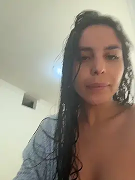  miaquevedo  online show from April 21, 2026, 5:30 pm