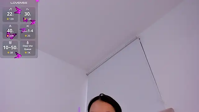 Snapshot of ZarianaEvanz chatting on March 9, 2026, 10:35 pm ZarianaEvanz online show from March 9, 2026, 10:35 pm