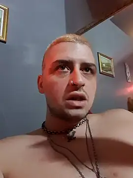 youngtrapboy online show from September 23, 2025, 8:27 pm