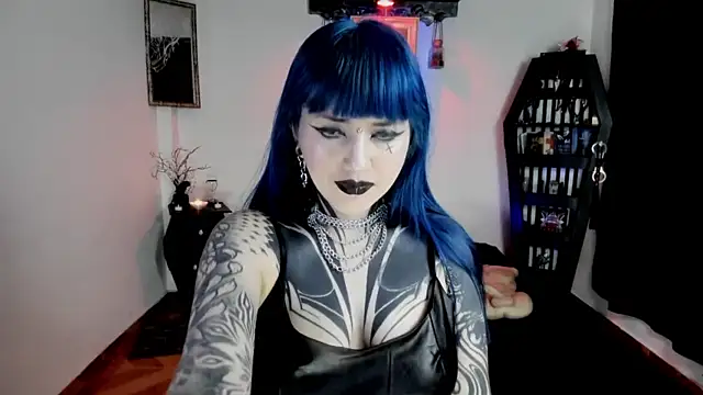 Snapshot of DimmuandDarkness chatting on July 7, 2026, 9:18 pm DimmuandDarkness online show from July 7, 2026, 9:18 pm