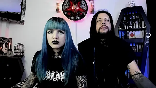 Snapshot of DimmuandDarkness chatting on November 5, 2025, 6:38 am DimmuandDarkness online show from November 5, 2025, 6:38 am