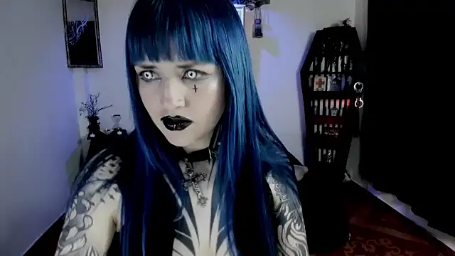 Snapshot of DimmuandDarkness chatting on July 23, 2026, 1:58 am DimmuandDarkness online show from July 23, 2026, 1:58 am
