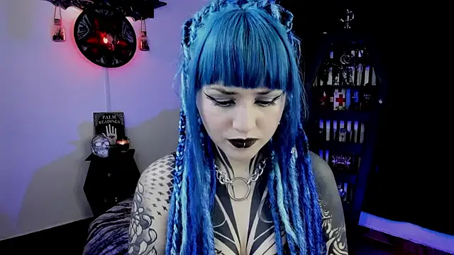 Snapshot of DimmuandDarkness chatting on December 4, 2025, 7:02 pm DimmuandDarkness online show from December 4, 2025, 7:02 pm