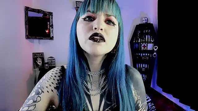 Snapshot of DimmuandDarkness chatting on November 22, 2025, 5:34 pm DimmuandDarkness online show from November 22, 2025, 5:34 pm