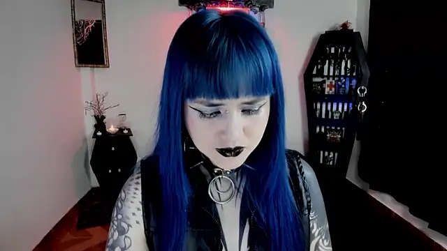 Snapshot of DimmuandDarkness chatting on July 16, 2026, 10:12 am DimmuandDarkness online show from July 16, 2026, 10:12 am