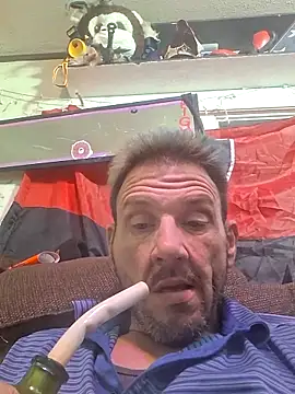 Snapshot of gettinit2wice chatting on March 23, 2026, 5:29 am gettinit2wice online show from March 23, 2026, 5:29 am