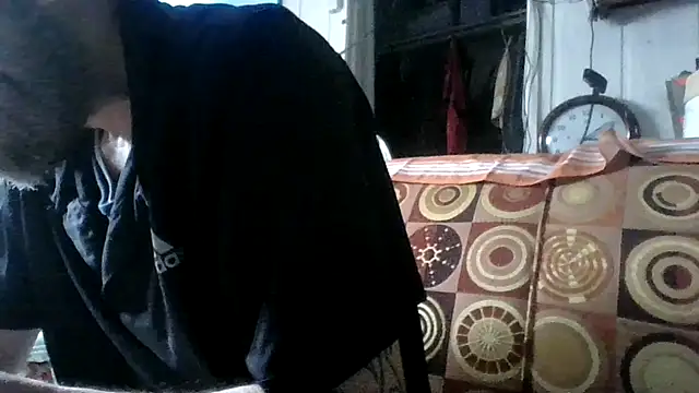 Snapshot of gettinit2wice chatting on June 13, 2026, 11:45 pm gettinit2wice online show from June 13, 2026, 11:45 pm
