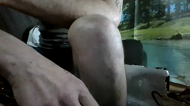 Snapshot of gettinit2wice chatting on July 12, 2026, 7:09 am gettinit2wice online show from July 12, 2026, 7:09 am
