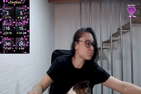 Jessie Desire online show from November 11, 2025, 2:06 am