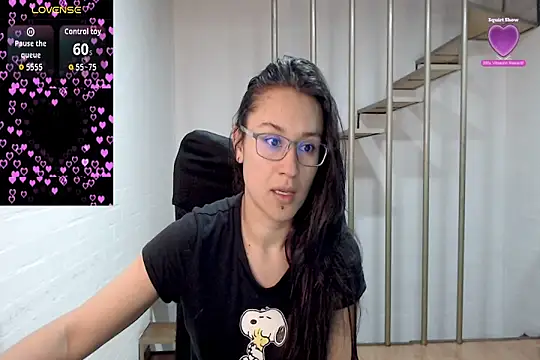 Jessie Desire online show from October 10, 2025, 12:11 am