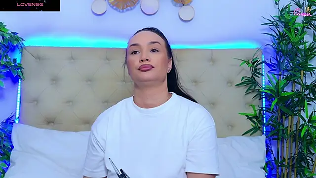 DaliyaArabian online show from August 5, 2026, 12:21 pm