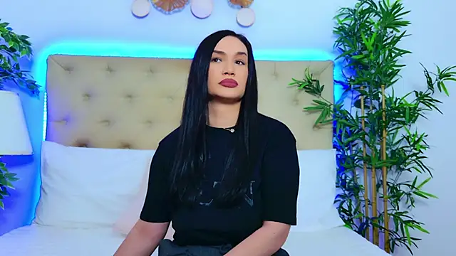 Snapshot of DaliyaArabian chatting on March 3, 2026, 12:56 pm DaliyaArabian online show from March 3, 2026, 12:56 pm