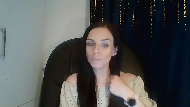 Snapshot of CassieSensual chatting on October 30, 2025, 7:33 pm CassieSensual online show from October 30, 2025, 7:33 pm