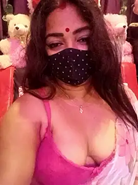 Snapshot of ella_mariya chatting on May 10, 2026, 9:49 pm ella mariya online show from May 10, 2026, 9:49 pm