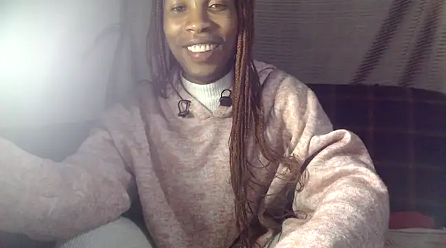 Snapshot of hoittytoittyxx chatting on February 13, 2025, 8:45 pm hoittytoittyxx online show from February 13, 2025, 8:45 pm