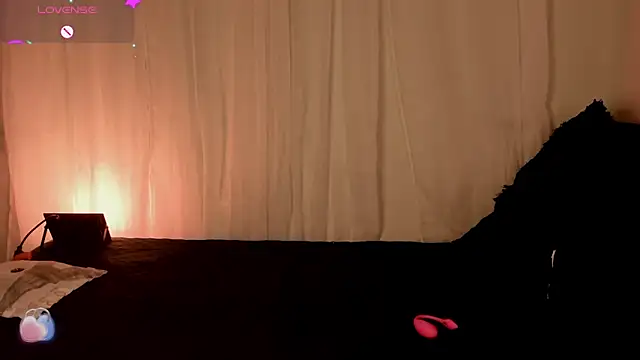 caro03x online show from October 17, 2025, 2:59 am