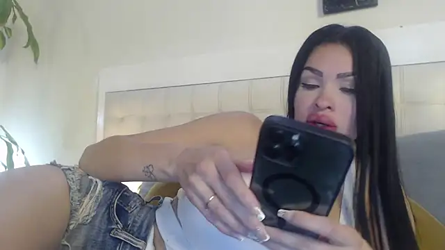  Pamela doll online show from April 28, 2026, 12:09 am