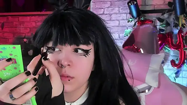 Snapshot of Alex_Howell chatting on February 17, 2025, 8:49 pm Alex Howell online show from February 17, 2025, 8:49 pm