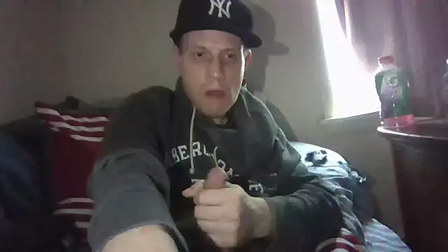 Snapshot of kollzCloudzz chatting on April 28, 2026, 12:42 pm kollzCloudzz online show from April 28, 2026, 12:42 pm