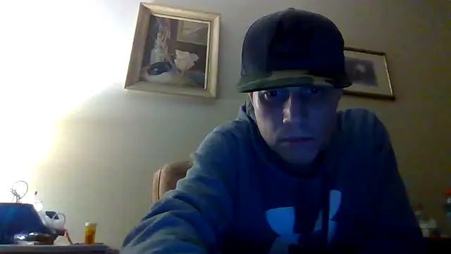Snapshot of kollzCloudzz chatting on May 9, 2026, 10:29 am kollzCloudzz online show from May 9, 2026, 10:29 am