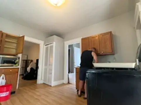 Mcpussypounder211 online show from June 15, 2026, 3:44 pm