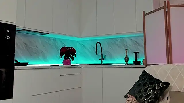 Devilina V online show from December 7, 2024, 9:55 am