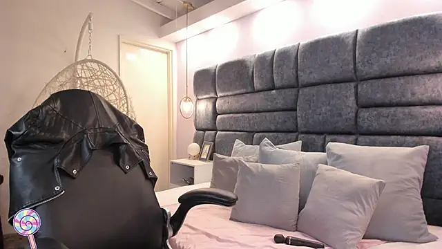 Snapshot of sagitariuus_girll chatting on February 14, 2026, 10:32 pm sagitariuus girll online show from February 14, 2026, 10:32 pm