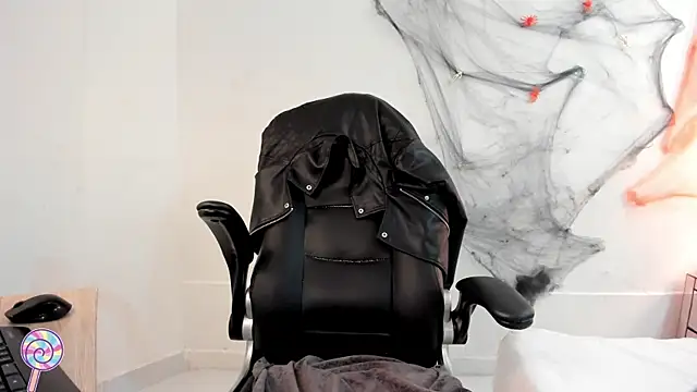 Snapshot of sagitariuus_girll chatting on October 25, 2025, 4:55 am sagitariuus girll online show from October 25, 2025, 4:55 am