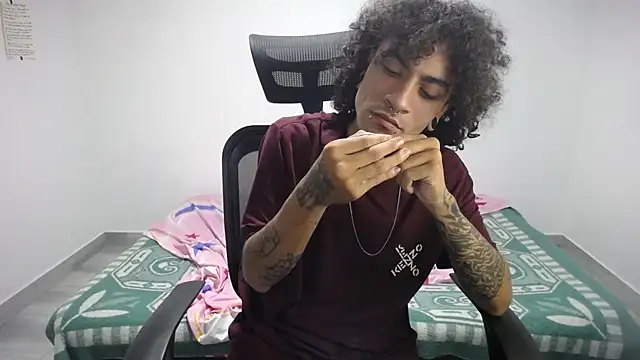 present the magic online show from October 8, 2025, 9:44 am