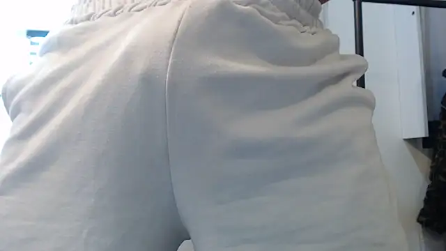 Snapshot of Jhonyblack_1 chatting on November 23, 2025, 4:06 pm Jhonyblack 1 online show from November 23, 2025, 4:06 pm