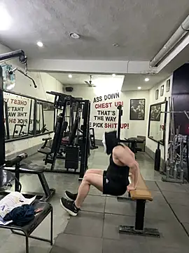 shivani0999 online show from February 1, 2026, 11:52 am