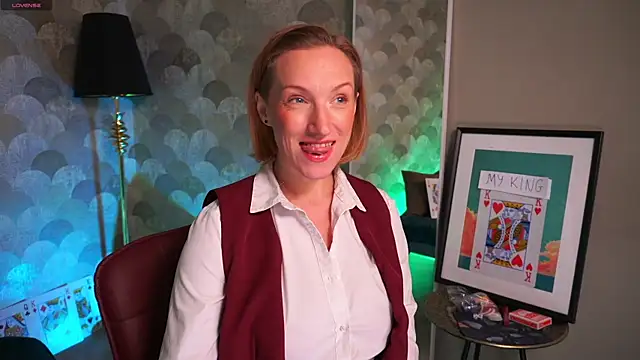 UmaTruewoman online show from February 8, 2026, 5:27 am