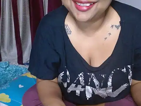 Snapshot of TASHa009 chatting on February 23, 2025, 7:07 pm TASHa009 online show from February 23, 2025, 7:07 pm