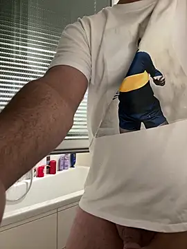 Snapshot of radoka chatting on November 22, 2025, 10:08 pm radoka online show from November 22, 2025, 10:08 pm