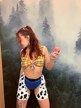 ladoucedu34 online show from January 11, 2026, 4:03 pm