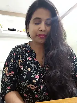 Snapshot of Rasmalai786 chatting on February 12, 2026, 3:39 am Rasmalai786 online show from February 12, 2026, 3:39 am