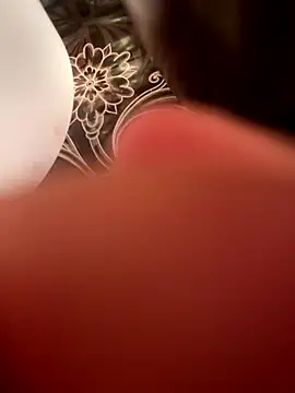 Apple-Boobs online show from October 18, 2025, 8:00 pm