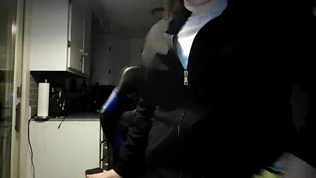 Snapshot of Vanilla-Cakebaum chatting on December 19, 2024, 10:53 pm Vanilla-Cakebaum online show from December 19, 2024, 10:53 pm