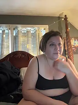 Snapshot of Vanilla-Cakebaum chatting on December 5, 2024, 2:39 pm Vanilla-Cakebaum online show from December 5, 2024, 2:39 pm